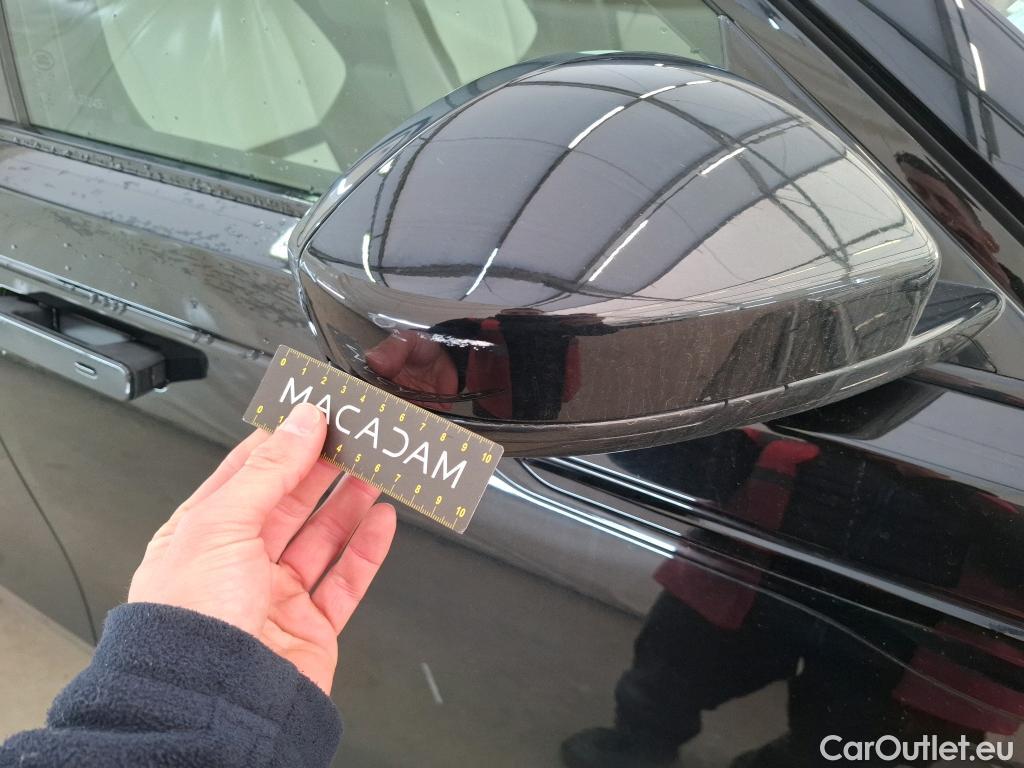  Land Rover  Range Rover LAND ROVER  Velar / 2017 / 5P / SUV 2.0 P400e PHEV BVA R-Dynamic SE #49