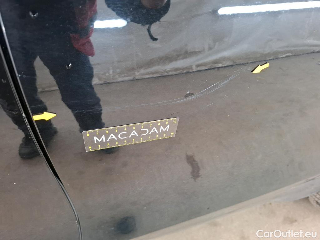  Land Rover  Range Rover LAND ROVER  Velar / 2017 / 5P / SUV 2.0 P400e PHEV BVA R-Dynamic SE #37