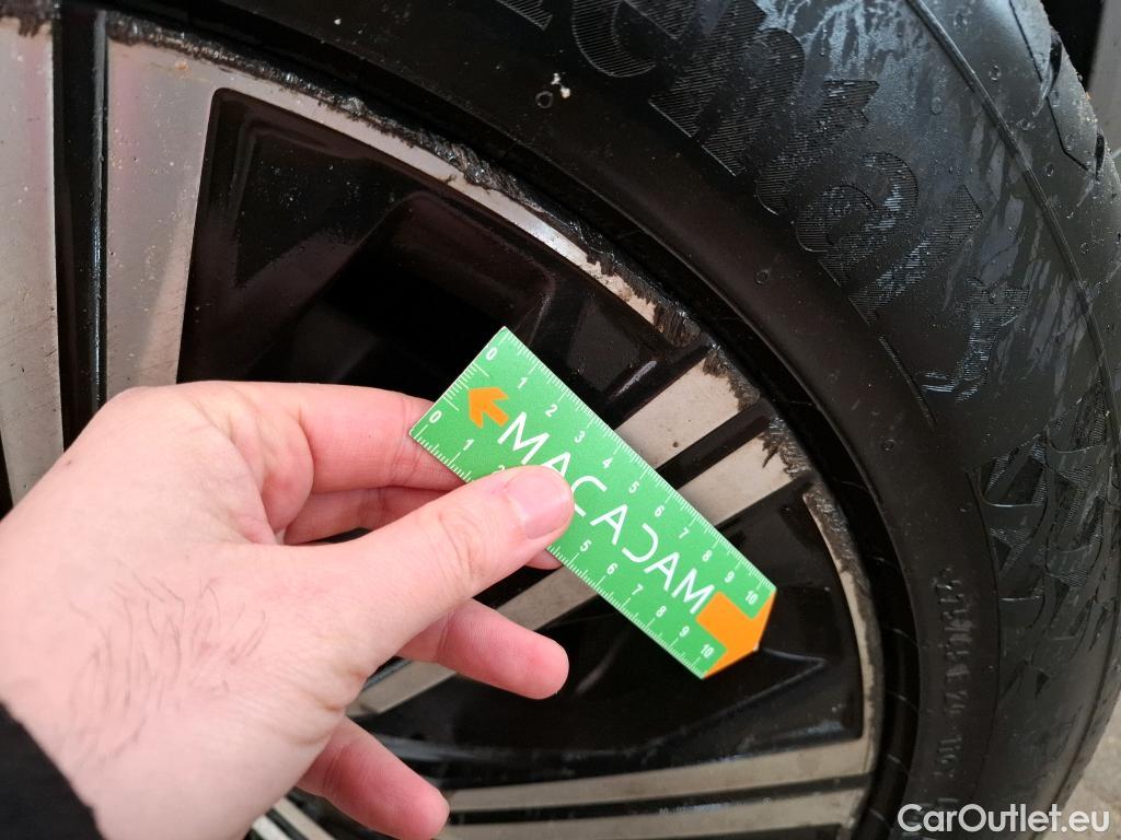  Volvo  XC90 VOLVO  5p SUV T8 Twin Engine AWD GT 8 Inscription Luxe #39