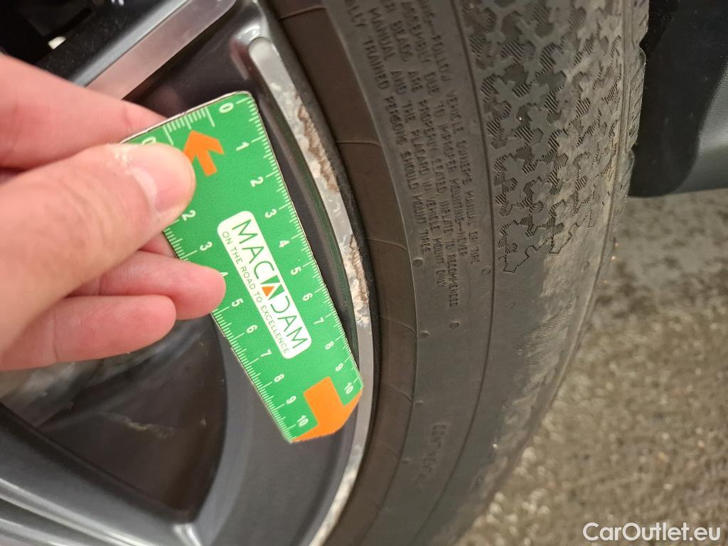  Mercedes  G-Klasee MERCEDES-BENZ GLC Coupe / 2019 / 5P / Coupé 2.0 GLC 300 E BUSINESS LINE 4MATIC #15