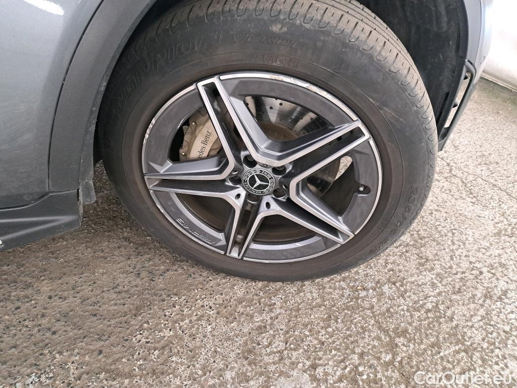  Mercedes  G-Klasee MERCEDES-BENZ GLC Coupe / 2019 / 5P / Coupé GLC 300 de Business Line 4Matic #8