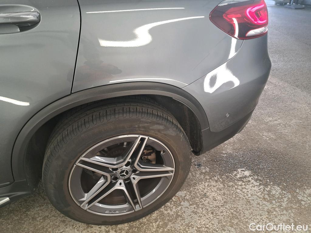  Mercedes  G-Klasee MERCEDES-BENZ GLC Coupe / 2019 / 5P / Coupé GLC 300 de Business Line 4Matic #22