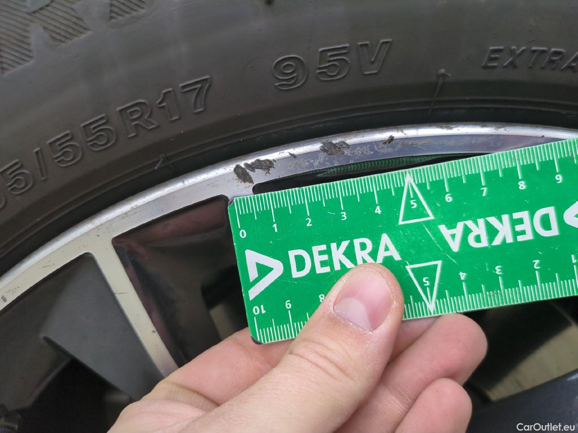  Bmw  Serie 2 Série 2 Active Tourer 218 d Sport Line 2.0 150CV BVA8 E6d #4