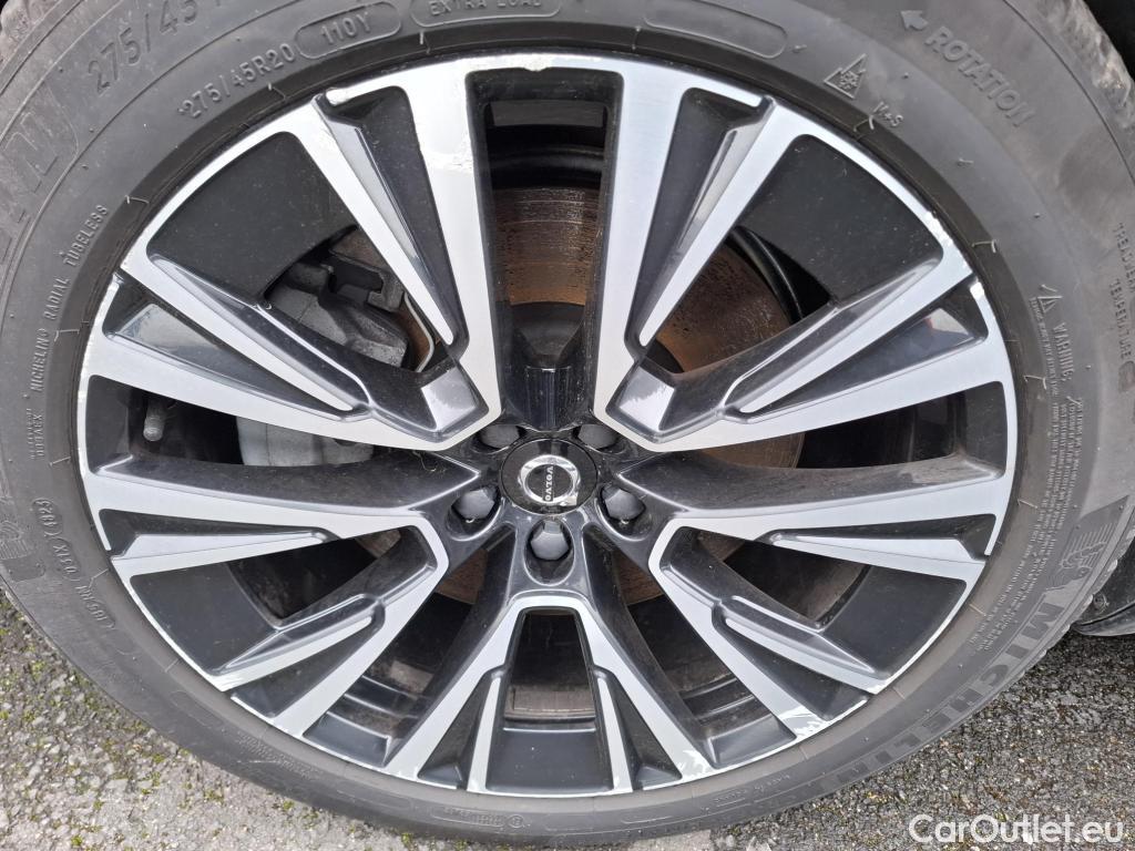  Volvo  XC90 VOLVO  / 2019 / 5P / SUV Recharge T8 AWD GT 8 Ultimate Chrome #39