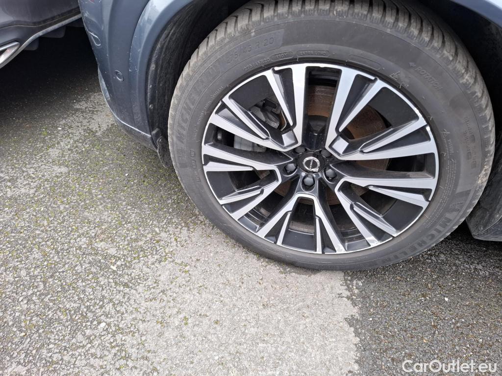  Volvo  XC90 VOLVO  / 2019 / 5P / SUV Recharge T8 AWD GT 8 Ultimate Chrome #40