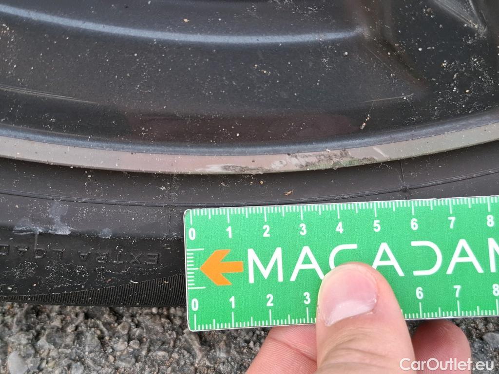  Bmw  Serie 1 BMW Série 1 / 2019 / 5P / Berline 116i DKG7 Business Design #28