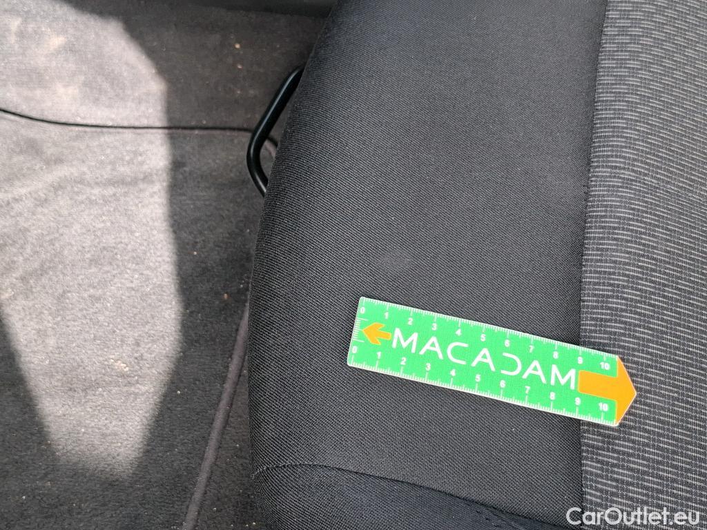  Bmw  Serie 1 BMW Série 1 / 2019 / 5P / Berline 116i DKG7 Business Design #25