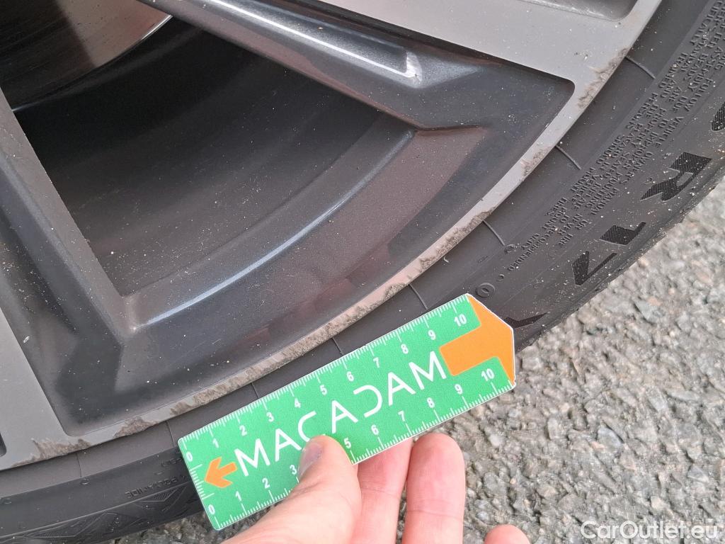  Bmw  Serie 1 BMW Série 1 / 2019 / 5P / Berline 116i DKG7 Business Design #14