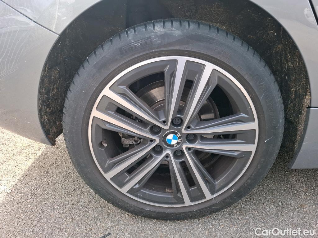  Bmw  Serie 1 BMW Série 1 / 2019 / 5P / Berline 116i DKG7 Business Design #27