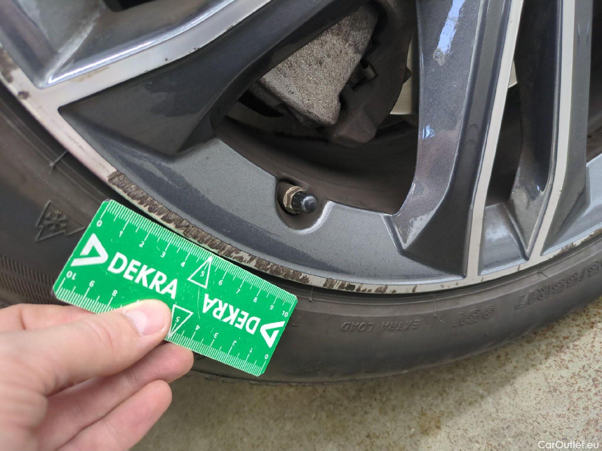  Bmw  Serie 2 Série 2 Active Tourer 218 d Sport Line 2.0 150CV BVA8 E6d #8