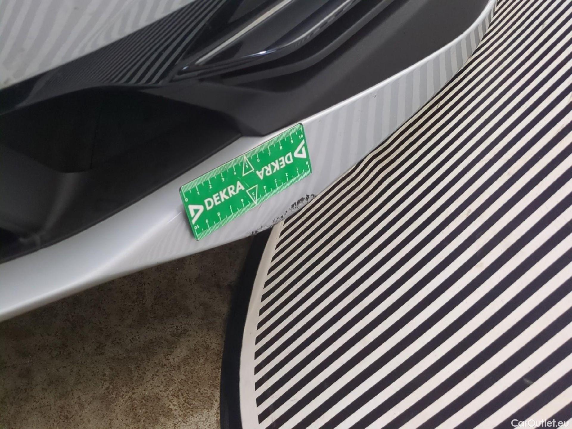  Bmw  Serie 2 Série 2 Active Tourer 218 d Sport Line 2.0 150CV BVA8 E6d #19