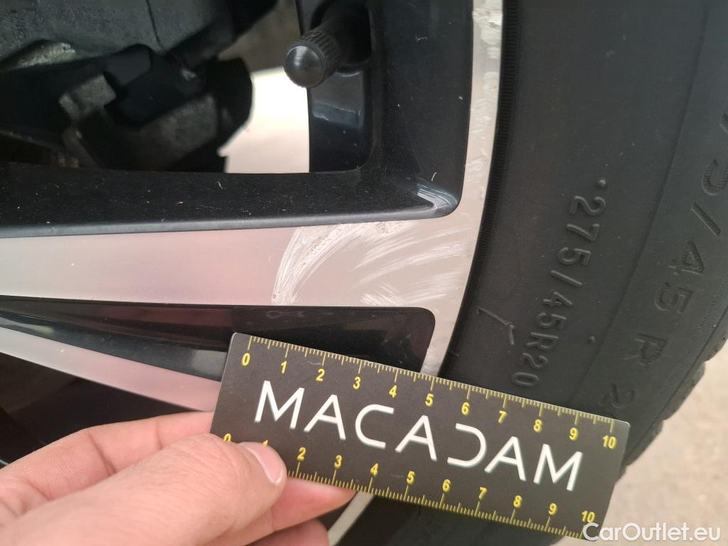  Volvo  XC90 VOLVO  / 2019 / 5P / SUV Recharge T8 AWD GT 8 Ultimate Chrome #45