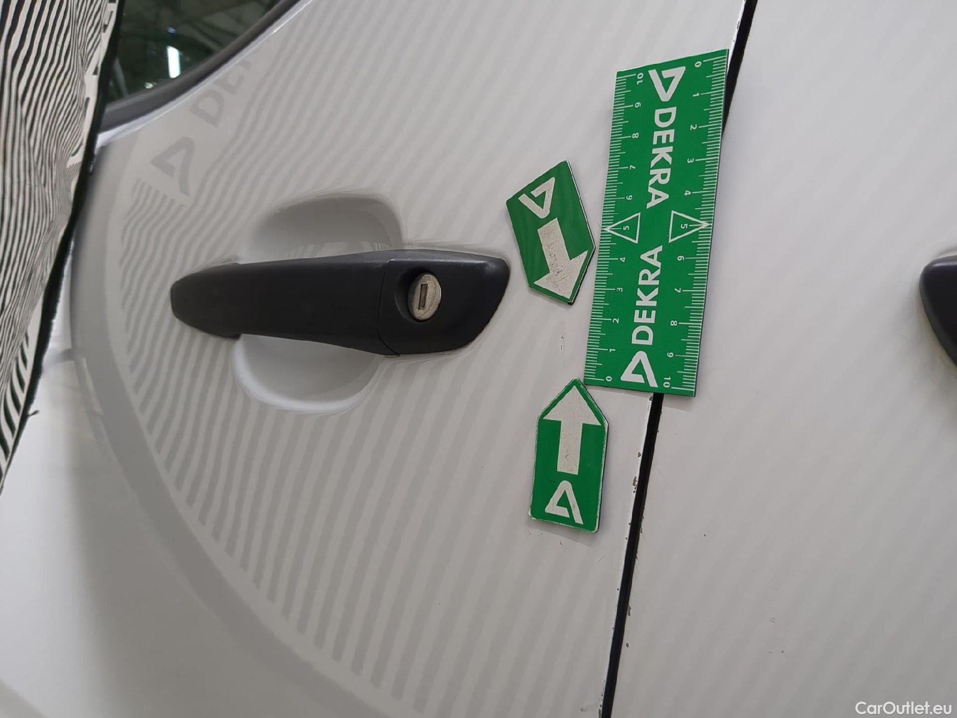  Citroen  Berlingo  Fourgon Driver M 650 1.5 BlueHDi 130CV BVA8 E6dT #9