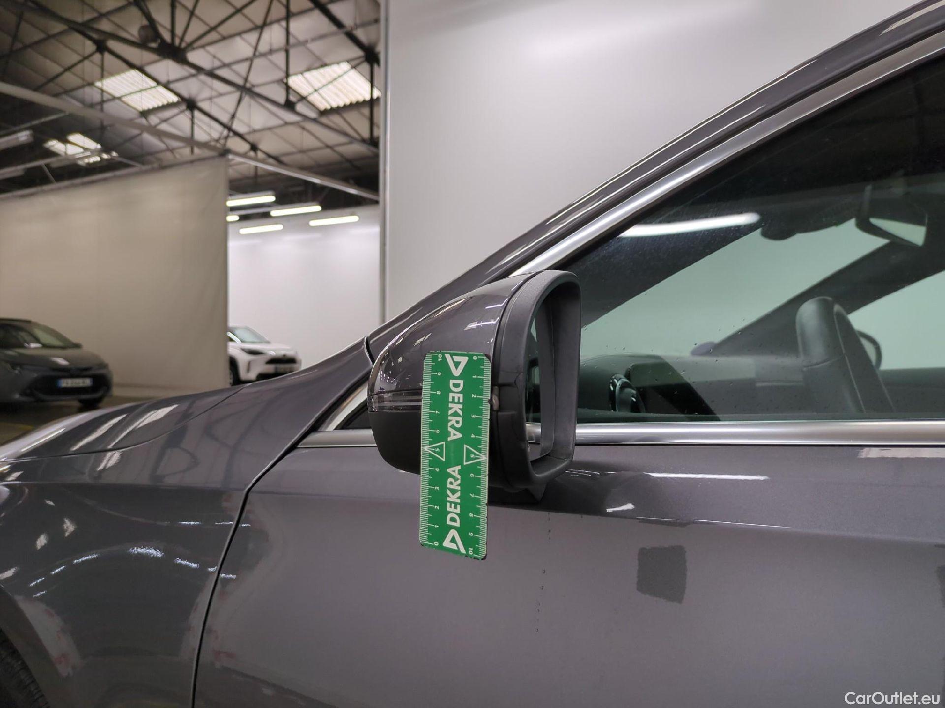  Mercedes  A-Klasse MERCEDES-BENZ Classe A Compact / 2022 / 5P / Berline A 250 e Business Line 8G-DCT #22