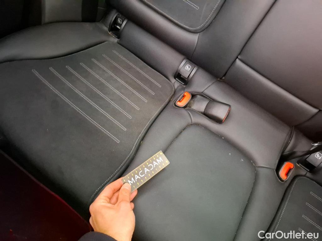  Mercedes  GLC MERCEDES-BENZ  / 2022 / 5P / SUV  300 e AMG Line 4MATIC #23