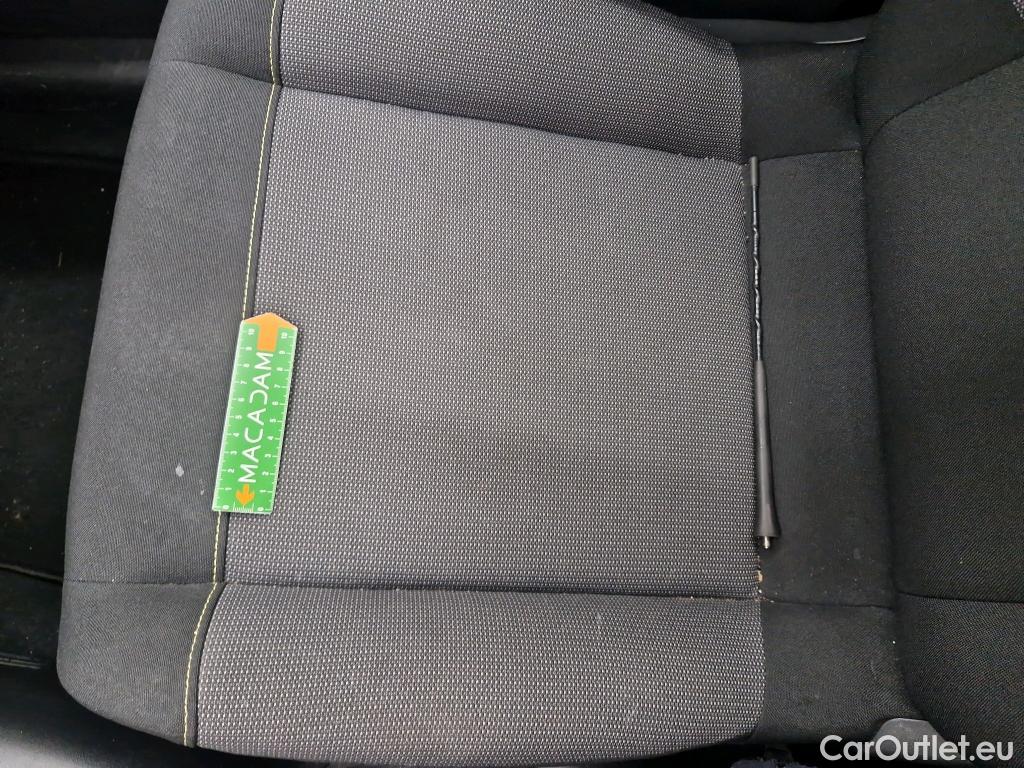  Citroen  C3  Société Feel 1.5 BlueHDI 100CV BVM6 E6d #10