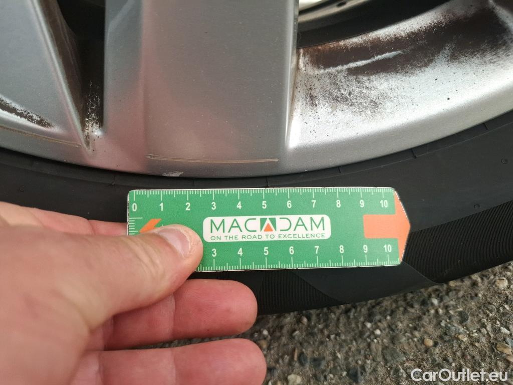  Peugeot  3008  Active Business 1.5 HDi 130CV BVA8 E6d #8