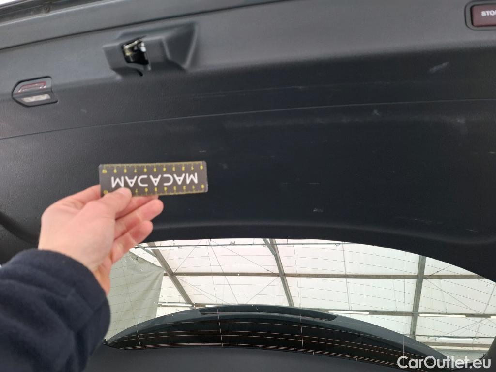  Mercedes  GLC MERCEDES-BENZ  / 2022 / 5P / SUV  300 e AMG Line 4MATIC #16