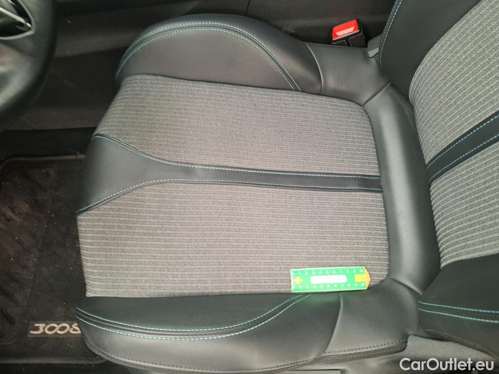  Peugeot  3008  II Allure Pack 1.5 HDi 130CV BVM6 E6d #13