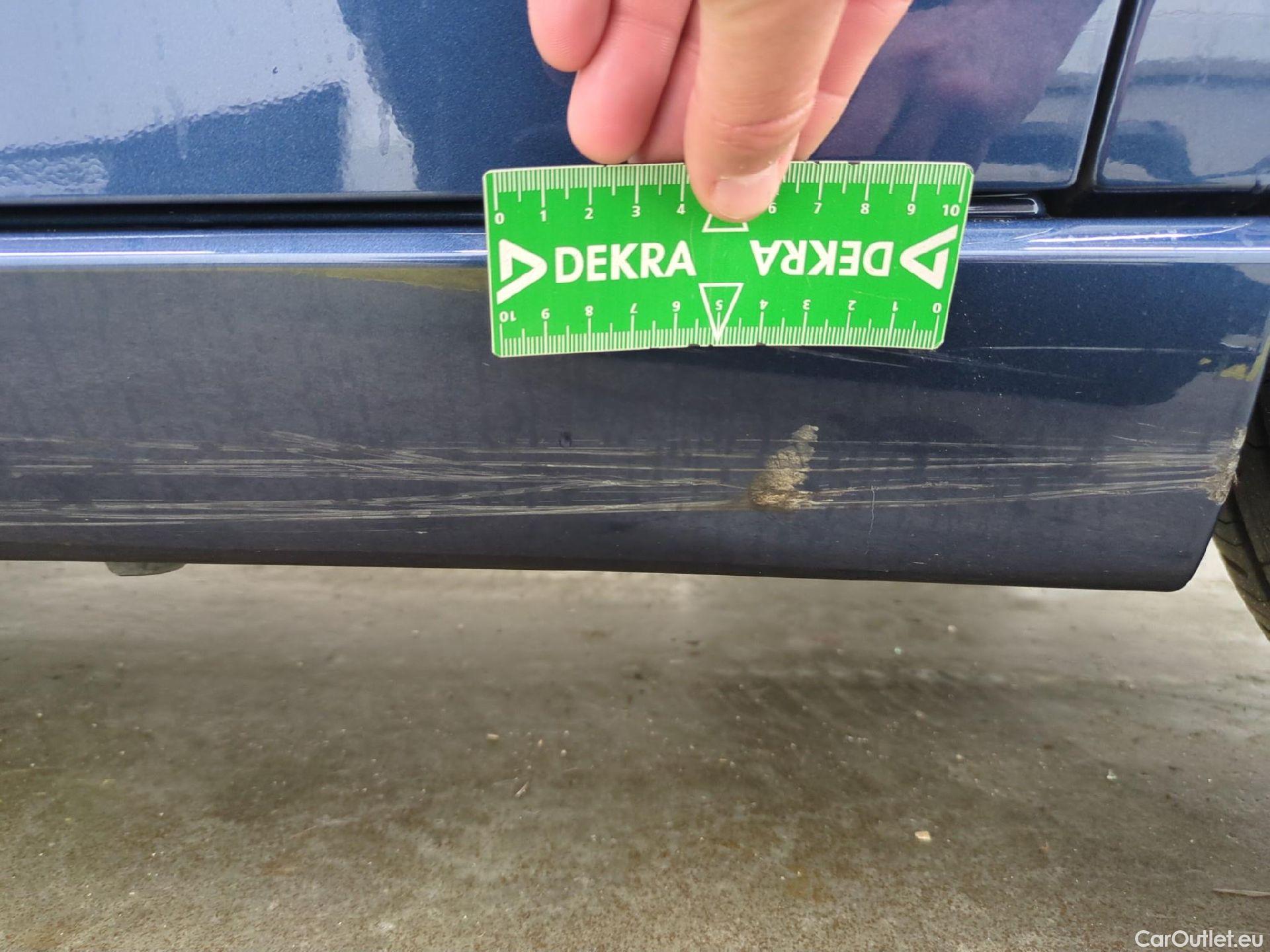  Mercedes  A-Klasse MERCEDES-BENZ Classe A Compact / 2018 / 5P / Berline A 180 Business Line 7G-DCT #17