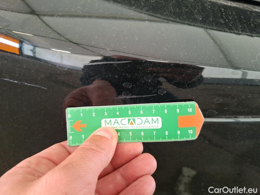  Peugeot  208  (e-) Allure Pack 50kWh BVA #27