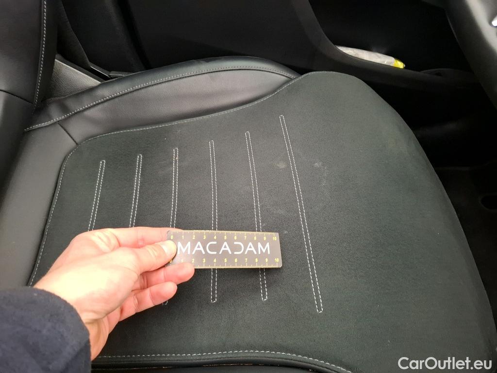  Mercedes  GLC MERCEDES-BENZ  / 2022 / 5P / SUV  300 e AMG Line 4MATIC #21