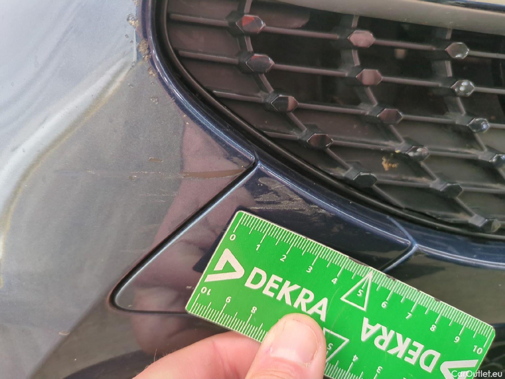  Mercedes  A-Klasse MERCEDES-BENZ Classe A Compact / 2018 / 5P / Berline A 180 Business Line 7G-DCT #30