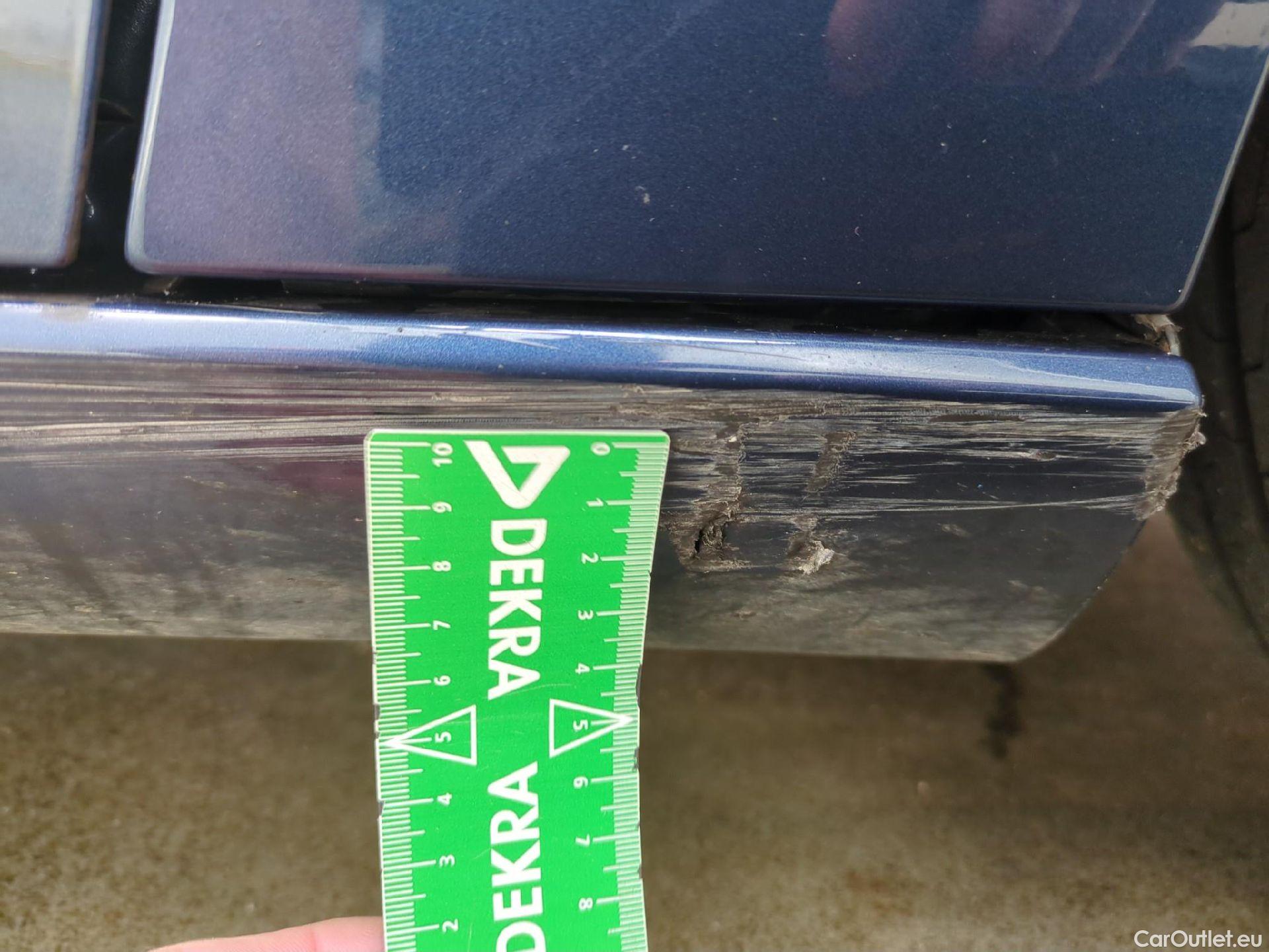  Mercedes  A-Klasse MERCEDES-BENZ Classe A Compact / 2018 / 5P / Berline A 180 Business Line 7G-DCT #22