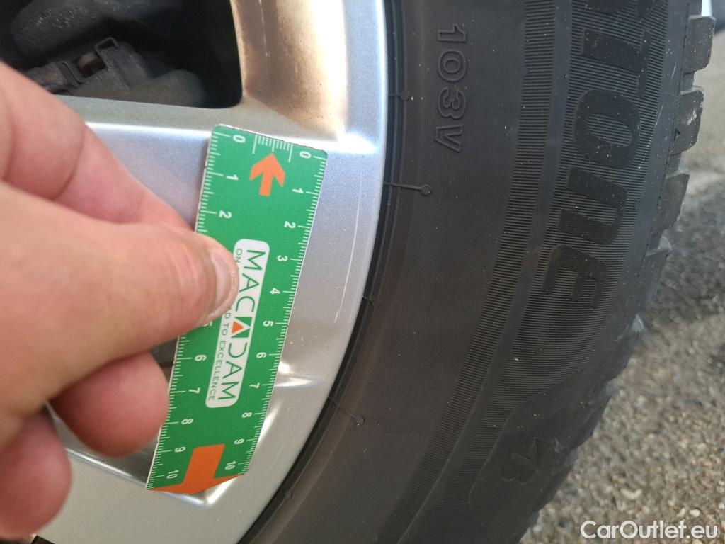  Peugeot  3008  Active Business 1.5 HDi 130CV BVA8 E6d #17