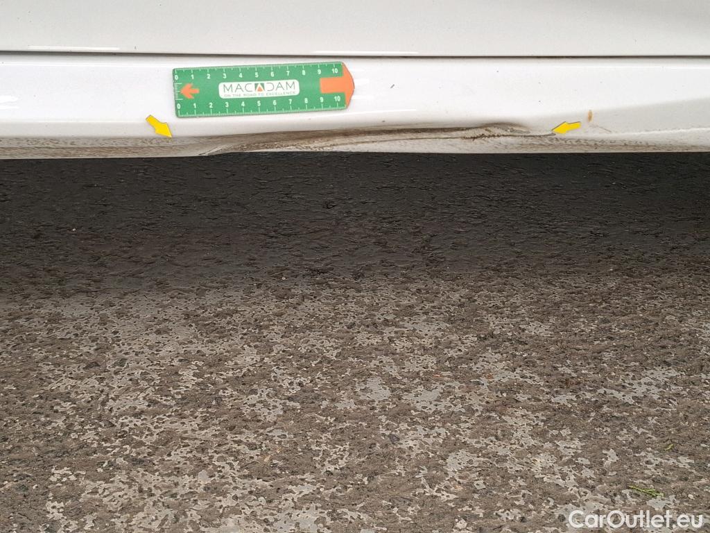  Peugeot  208  (e-) Active Business 50kWh BVA #9