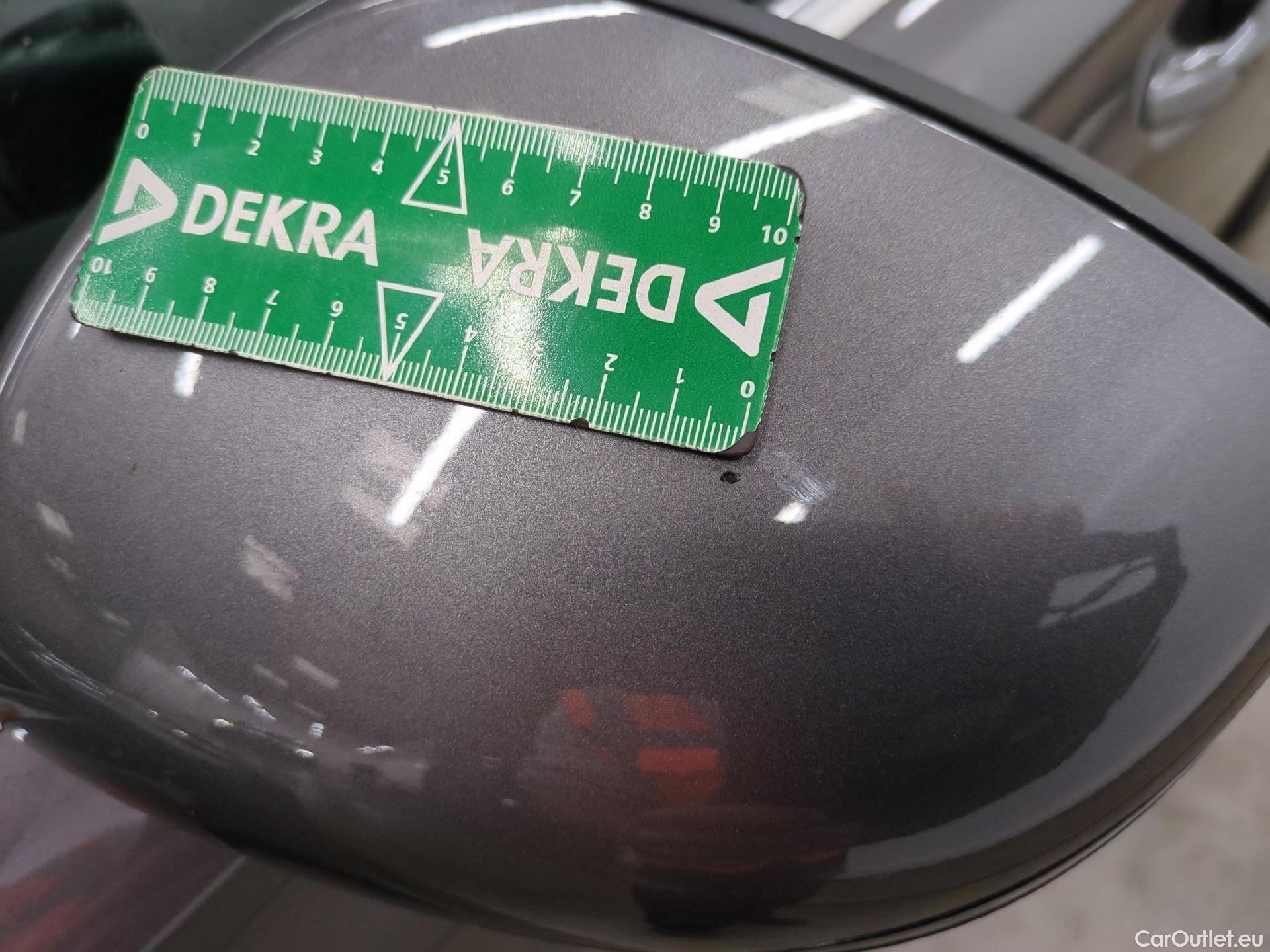  Mercedes  A-Klasse MERCEDES-BENZ Classe A Compact / 2022 / 5P / Berline A 250 e Business Line 8G-DCT #13