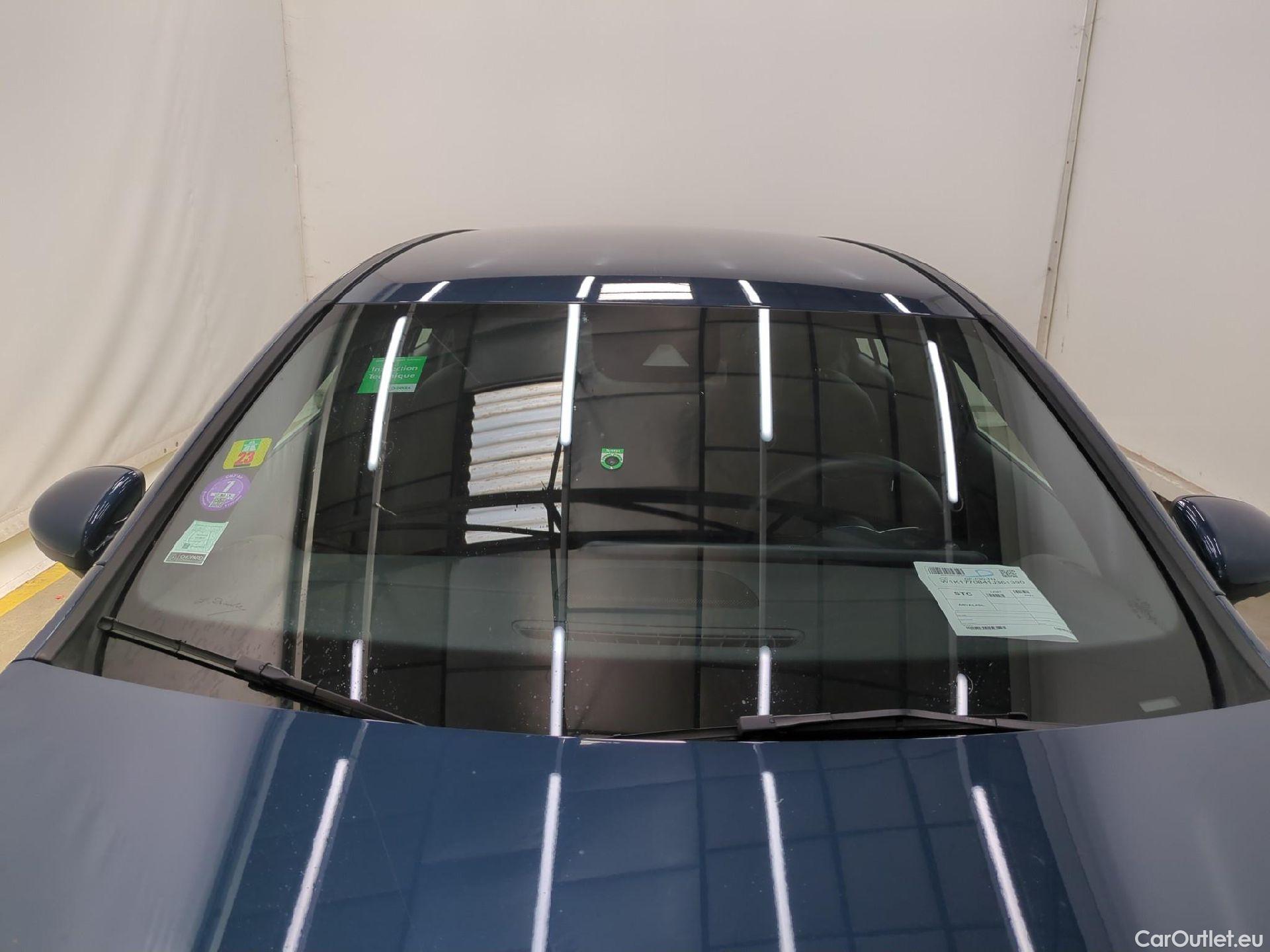  Mercedes  A-Klasse MERCEDES-BENZ Classe A Compact / 2018 / 5P / Berline A 180 Business Line 7G-DCT #29