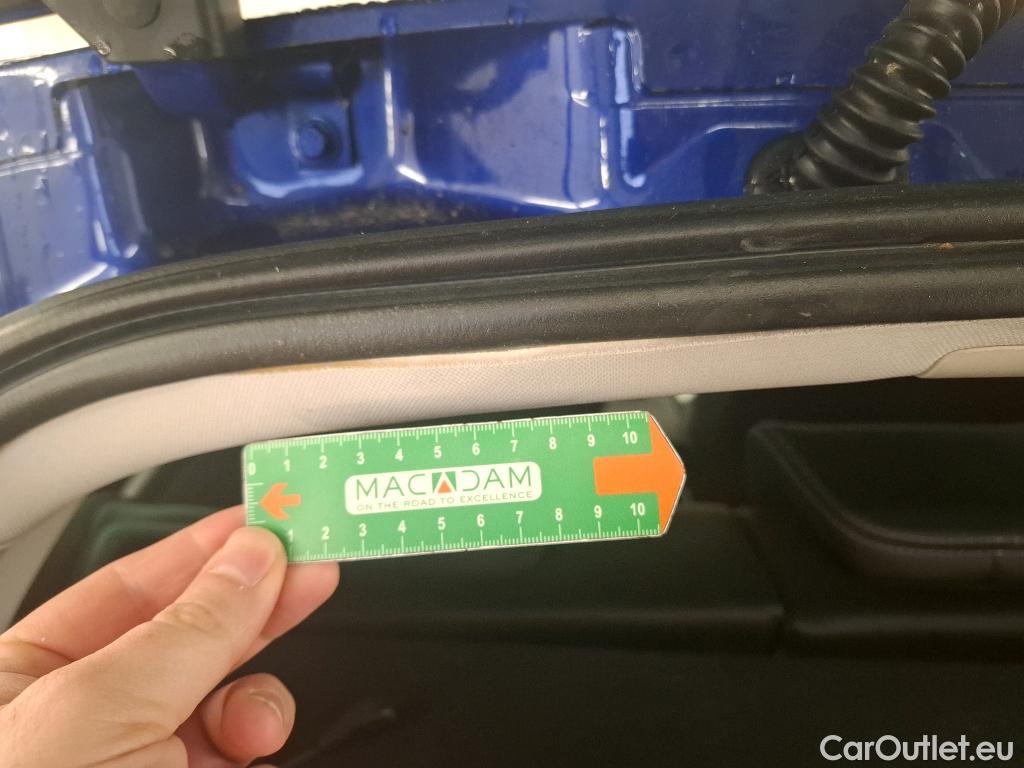  Renault  Megane  IV Berline 5 ptes. Techno 1.5 dCi 115CV BVM6 E6d #15