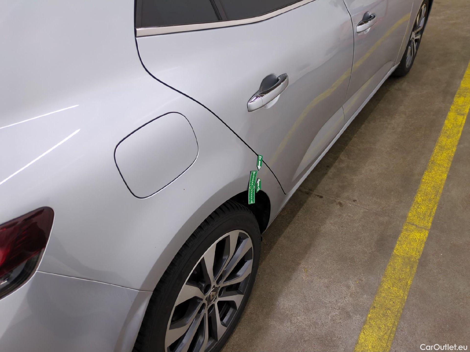  Renault  Megane  IV Berline 5 ptes. Techno 1.5 dCi 115CV BVA7 E6d #13