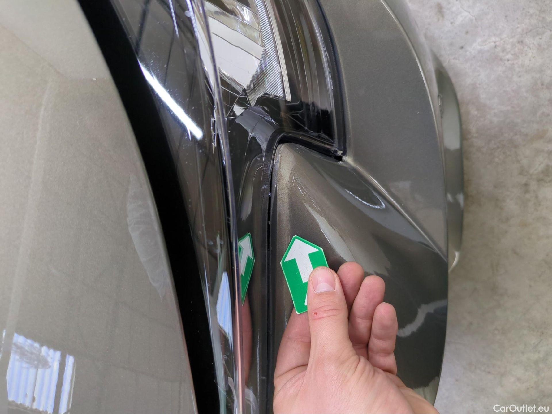  Toyota  Corolla TOYOTA  Touring Sports / 2018 / 5P / Break Hybride 122h Dynamic Business Stage Acad #31