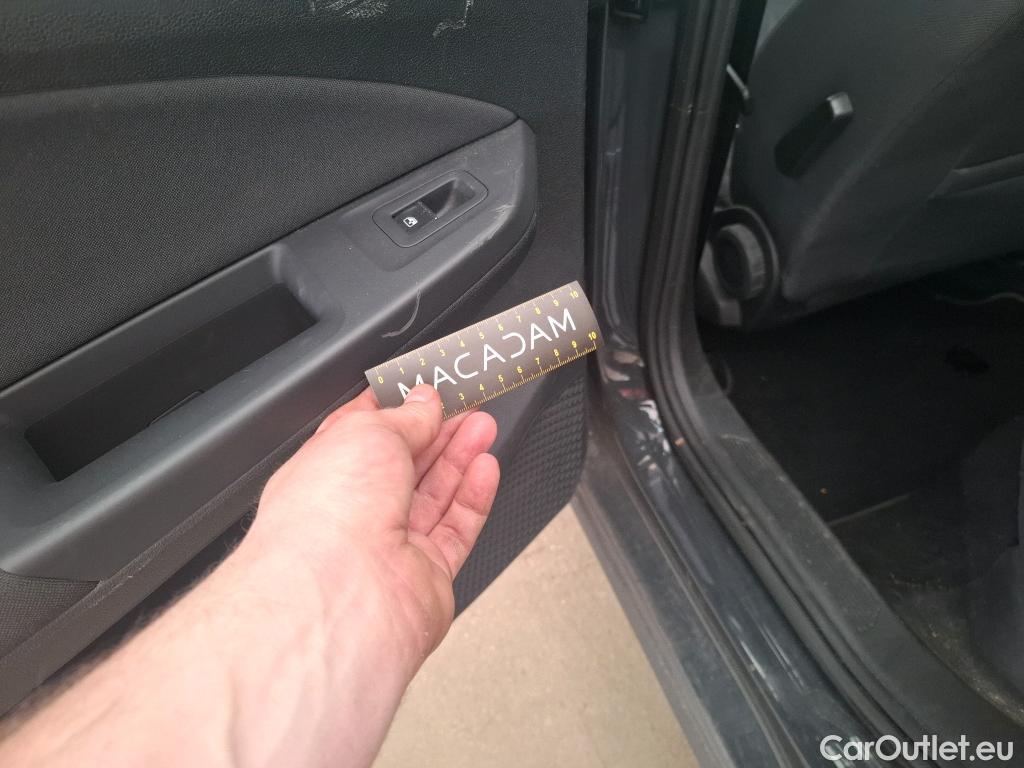  Volkswagen  Golf  VOLKSWAGEN / 2020 / 5P / Berline 1.5 eTSI OPF 150 DSG7 Life 1st #31