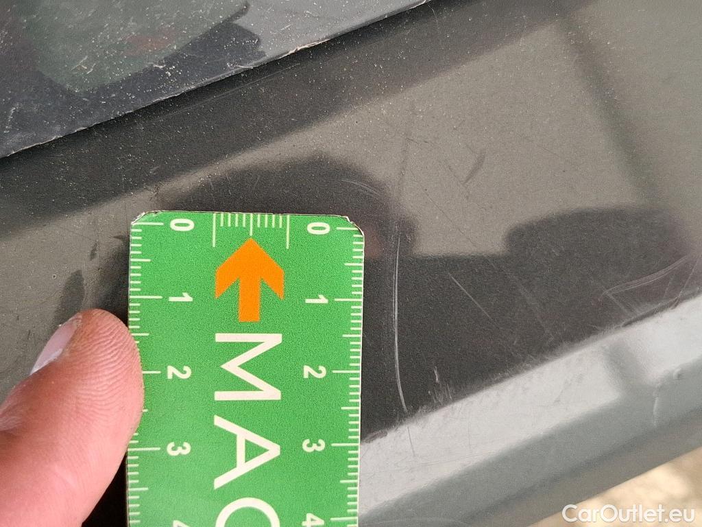  Volkswagen  Golf  VOLKSWAGEN / 2020 / 5P / Berline 2.0 TDI SCR 115 DSG7 Life Busi #8