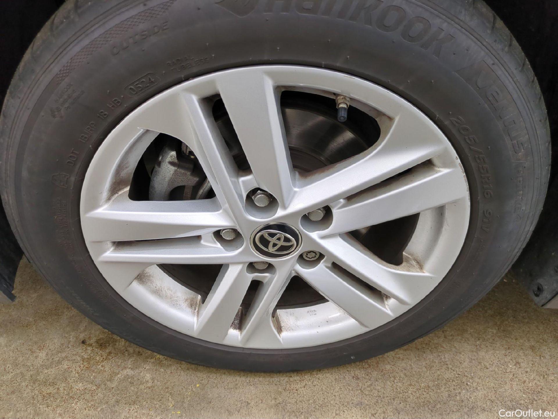  Toyota  Corolla TOYOTA  Touring Sports / 2018 / 5P / Break Hybride 122h Dynamic Business Stage Acad #10