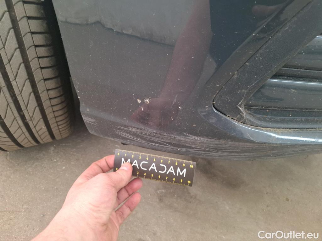  Volkswagen  Golf  VOLKSWAGEN / 2020 / 5P / Berline 1.5 eTSI OPF 150 DSG7 Life 1st #37