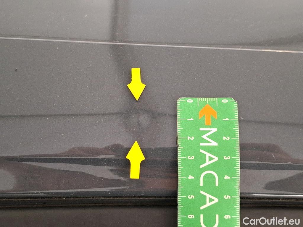  Volkswagen  Golf  VOLKSWAGEN / 2020 / 5P / Berline 2.0 TDI SCR 115 DSG7 Life Busi #76