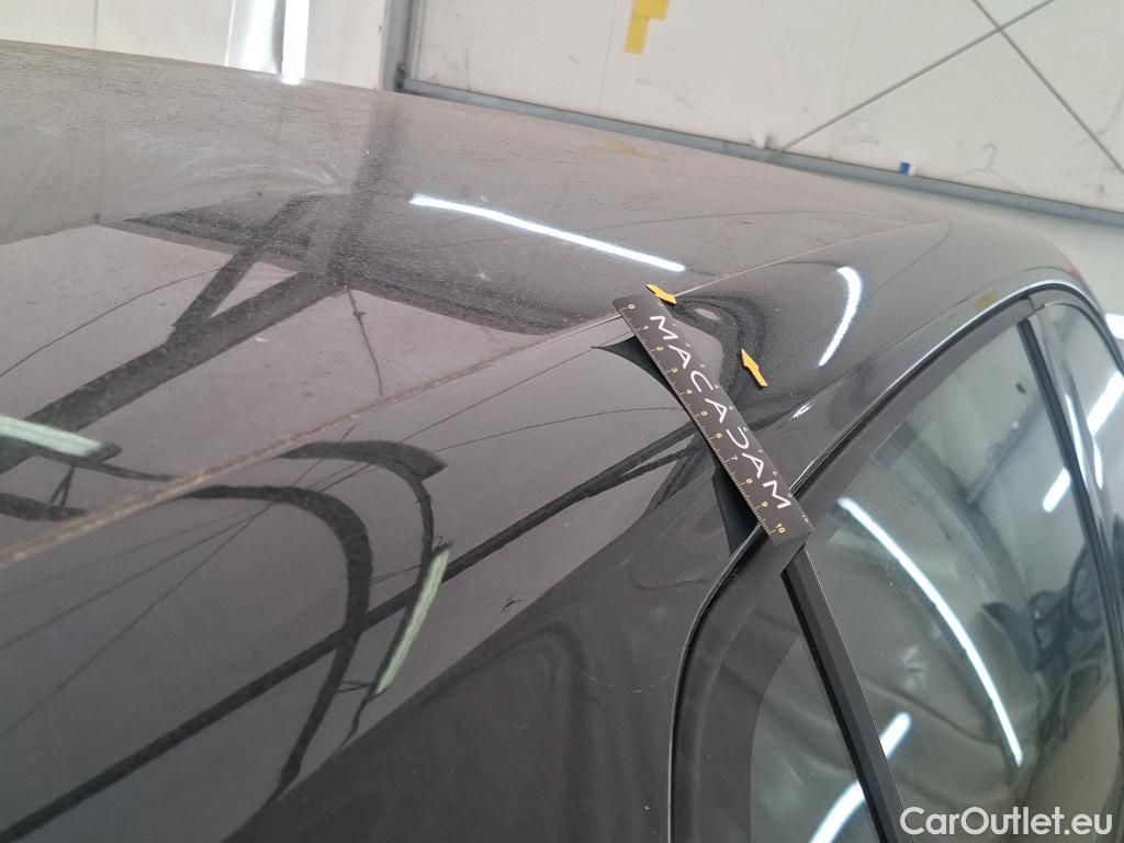  Volkswagen  Golf  VOLKSWAGEN / 2020 / 5P / Berline 1.5 eTSI OPF 150 DSG7 Life 1st #85