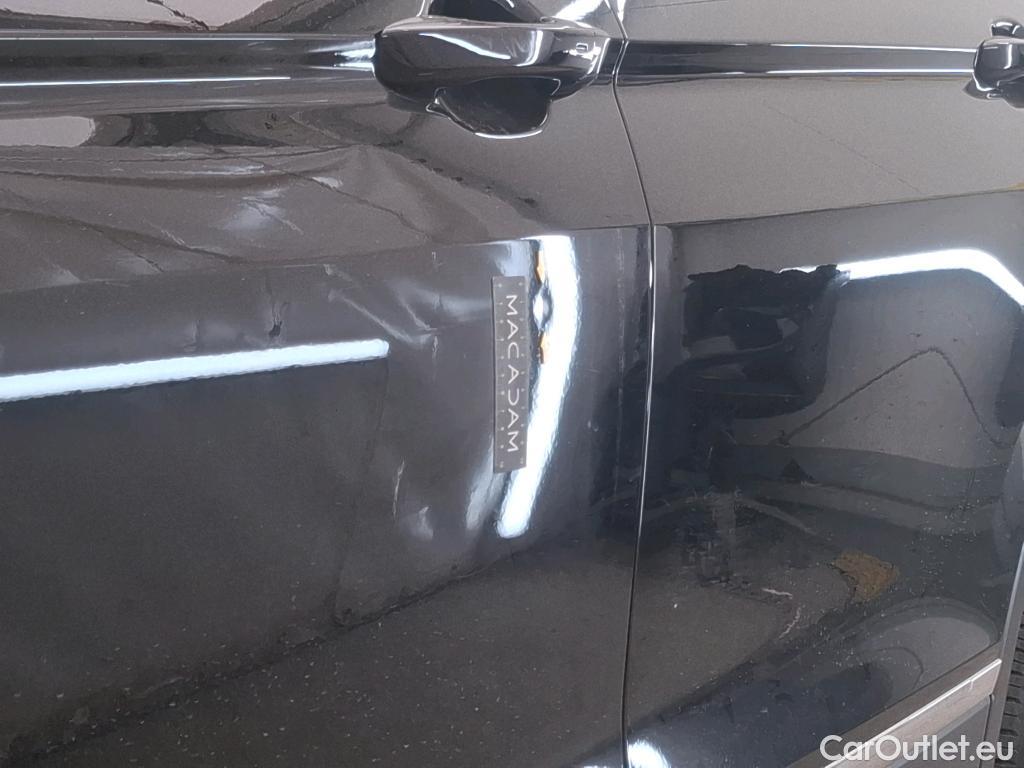  Volkswagen  Tiguan VOLKSWAGEN  / 2020 / 5P / SUV 2.0 TDI 150 DSG7 Life Business #13