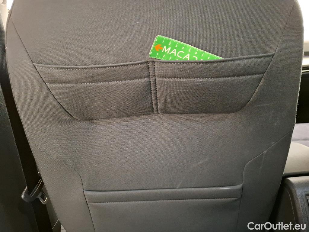  Volkswagen  Golf  VOLKSWAGEN / 2020 / 5P / Berline 2.0 TDI SCR 115 DSG7 Life Busi #45