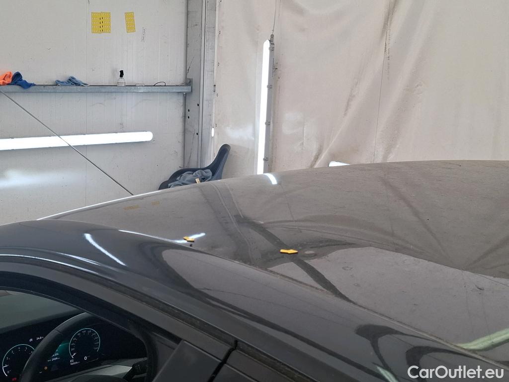  Volkswagen  Golf  VOLKSWAGEN / 2020 / 5P / Berline 1.5 eTSI OPF 150 DSG7 Life 1st #9