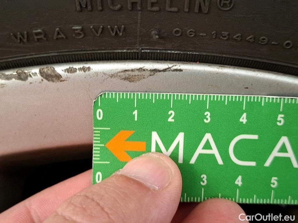  Volkswagen  Golf  VOLKSWAGEN / 2020 / 5P / Berline 2.0 TDI SCR 115 DSG7 Life Busi #19