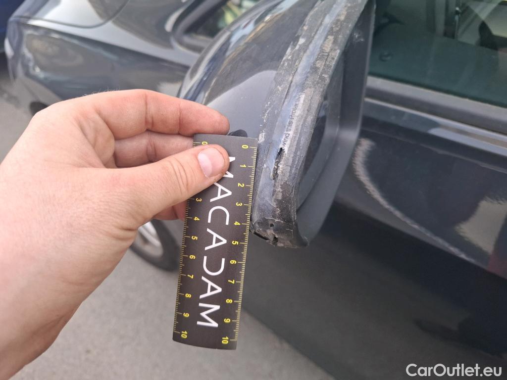  Volkswagen  Golf  VOLKSWAGEN / 2020 / 5P / Berline 1.5 eTSI OPF 150 DSG7 Life 1st #19