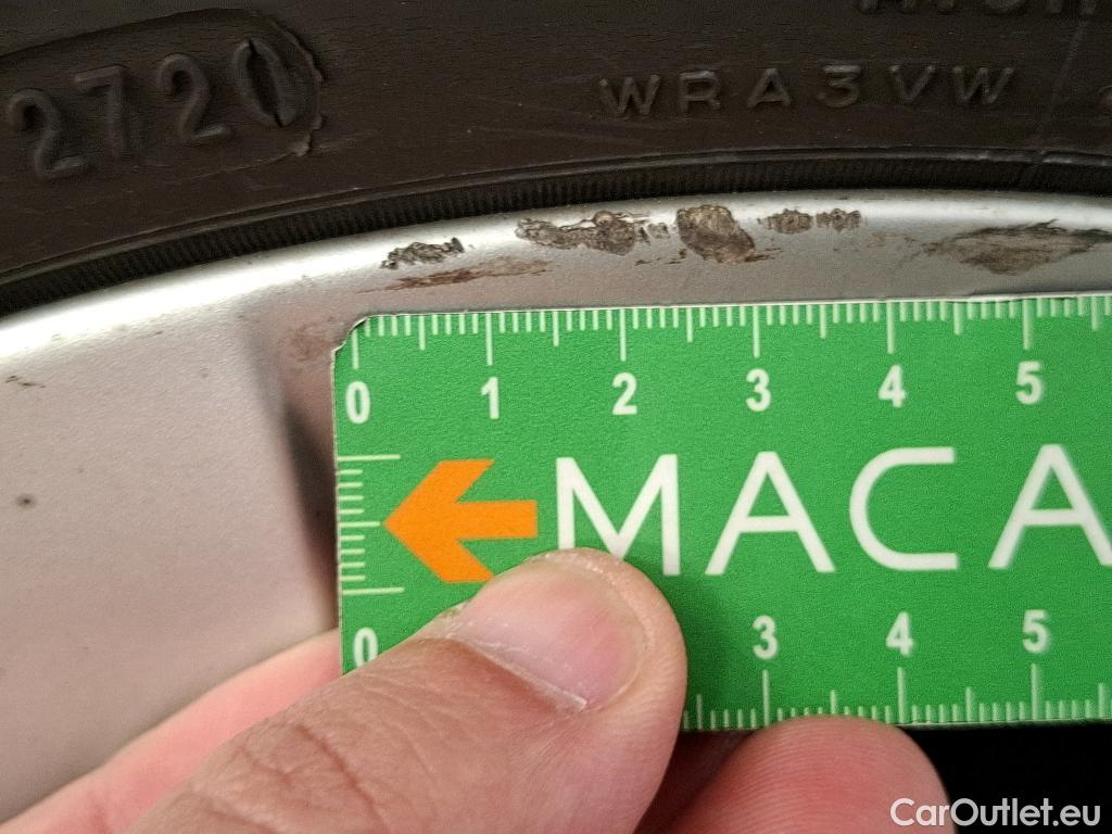  Volkswagen  Golf  VOLKSWAGEN / 2020 / 5P / Berline 2.0 TDI SCR 115 DSG7 Life Busi #18