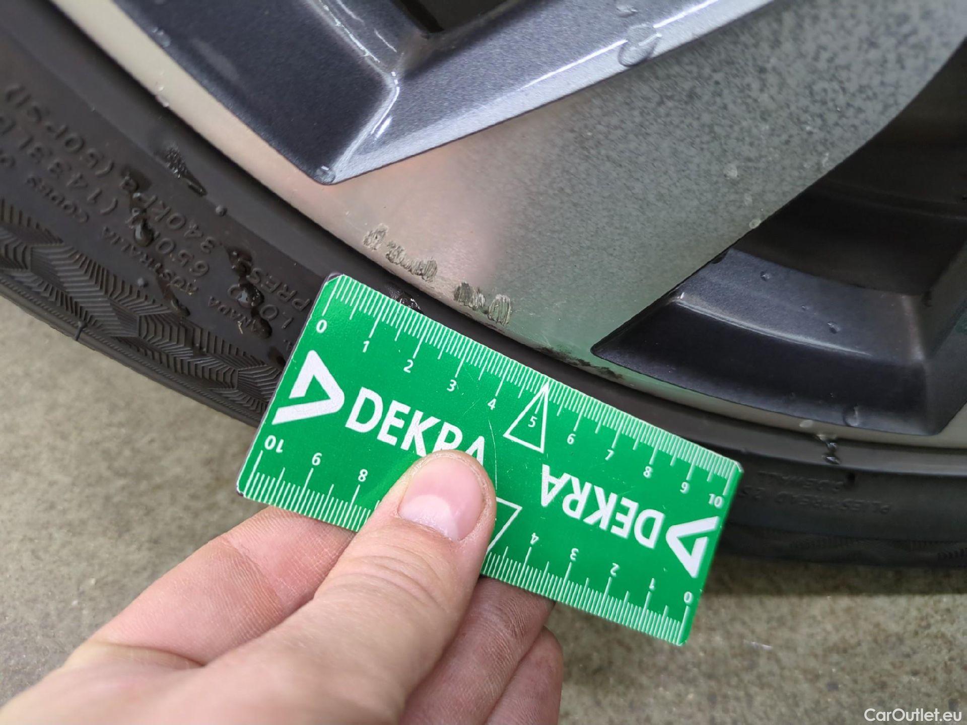  Renault  Megane  IV Berline 5 ptes. Techno 1.5 dCi 115CV BVA7 E6d #8