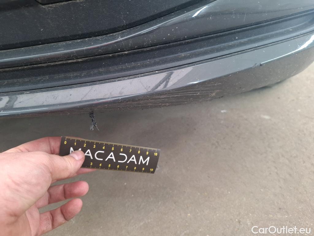  Volkswagen  Golf  VOLKSWAGEN / 2020 / 5P / Berline 1.5 eTSI OPF 150 DSG7 Life 1st #42