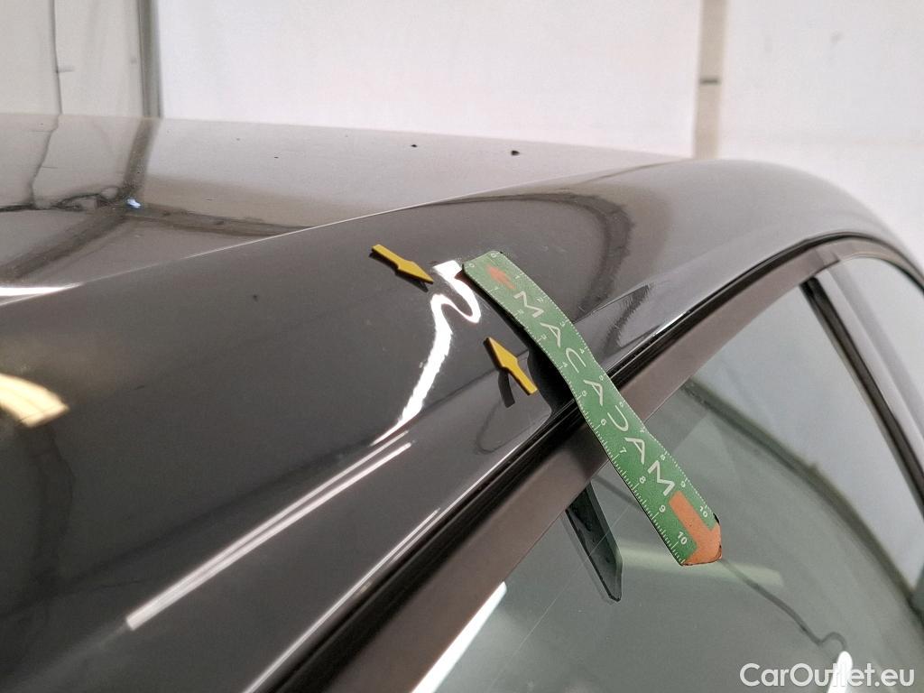  Volkswagen  Golf  VOLKSWAGEN / 2020 / 5P / Berline 2.0 TDI SCR 115 DSG7 Life Busi #74